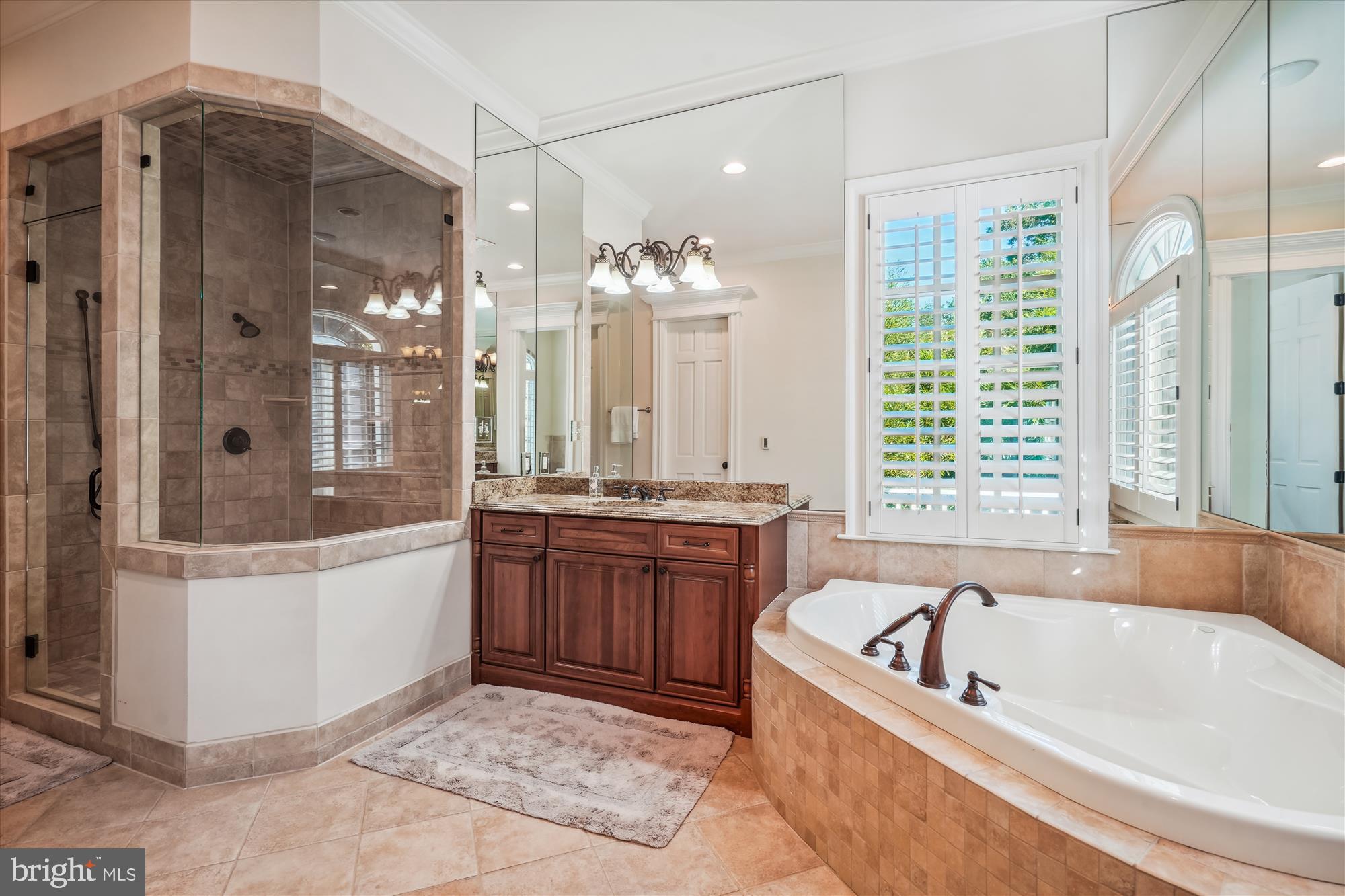 LANGLEY RIDGE - Residential