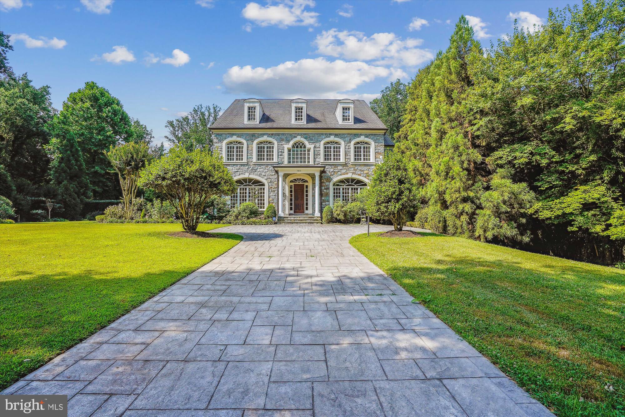 LANGLEY RIDGE - Residential