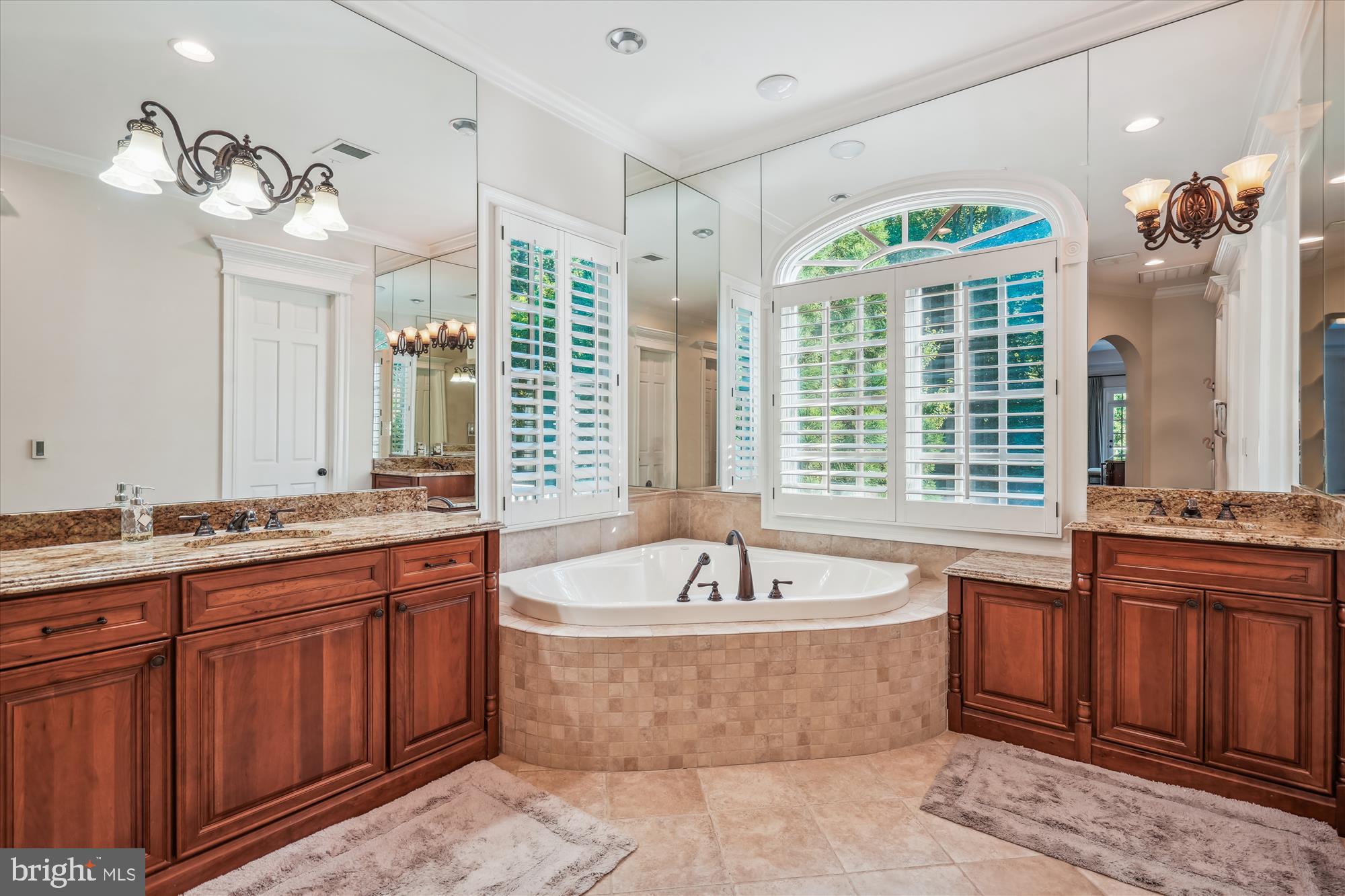 LANGLEY RIDGE - Residential