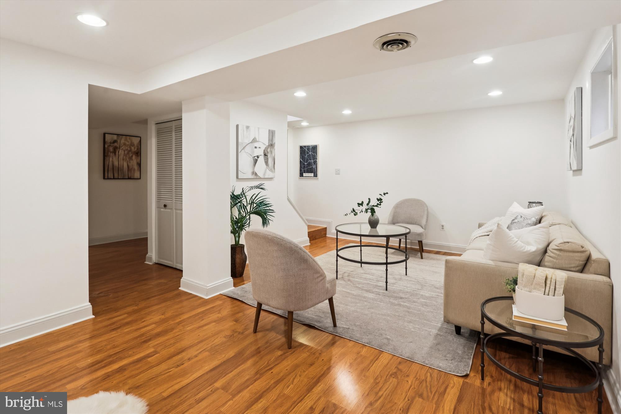 CAPITOL VIEW PARK - Residential