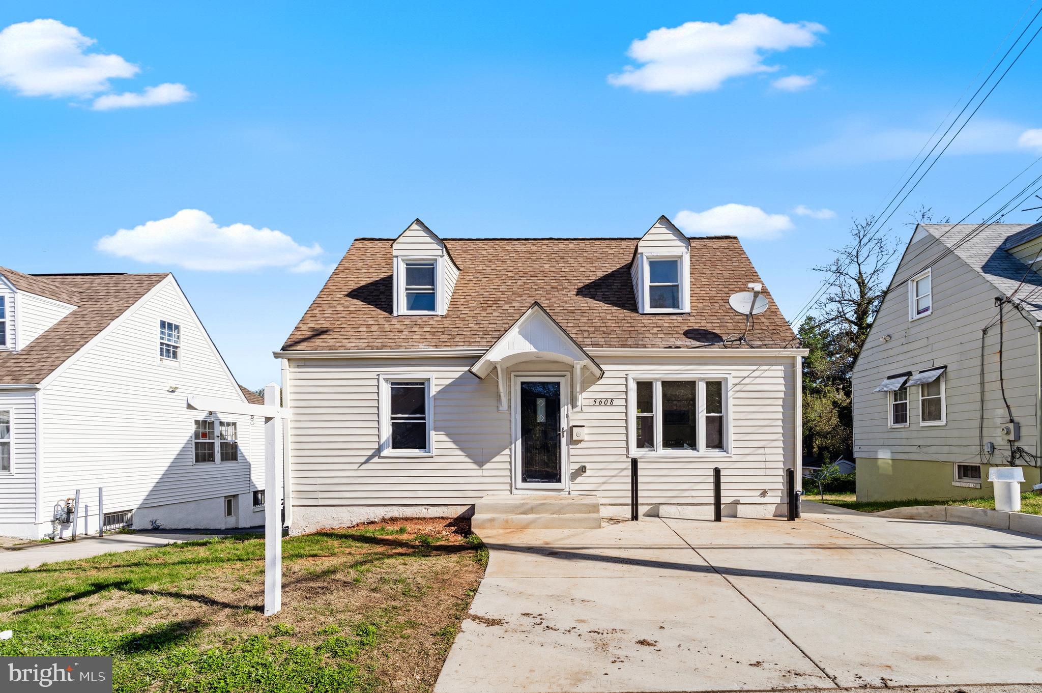 WASHINGTON SUBURBAN HOME - Residential