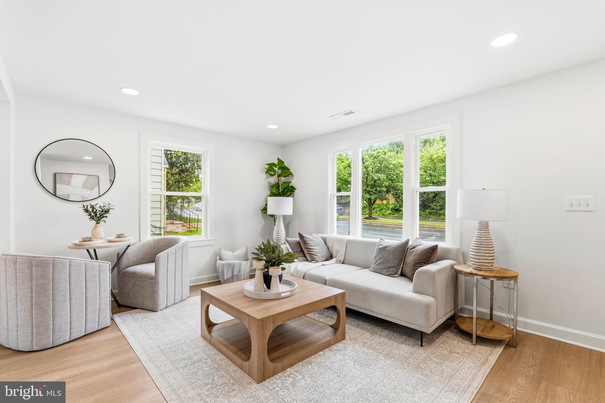 WASHINGTON SUBURBAN HOME - Residential