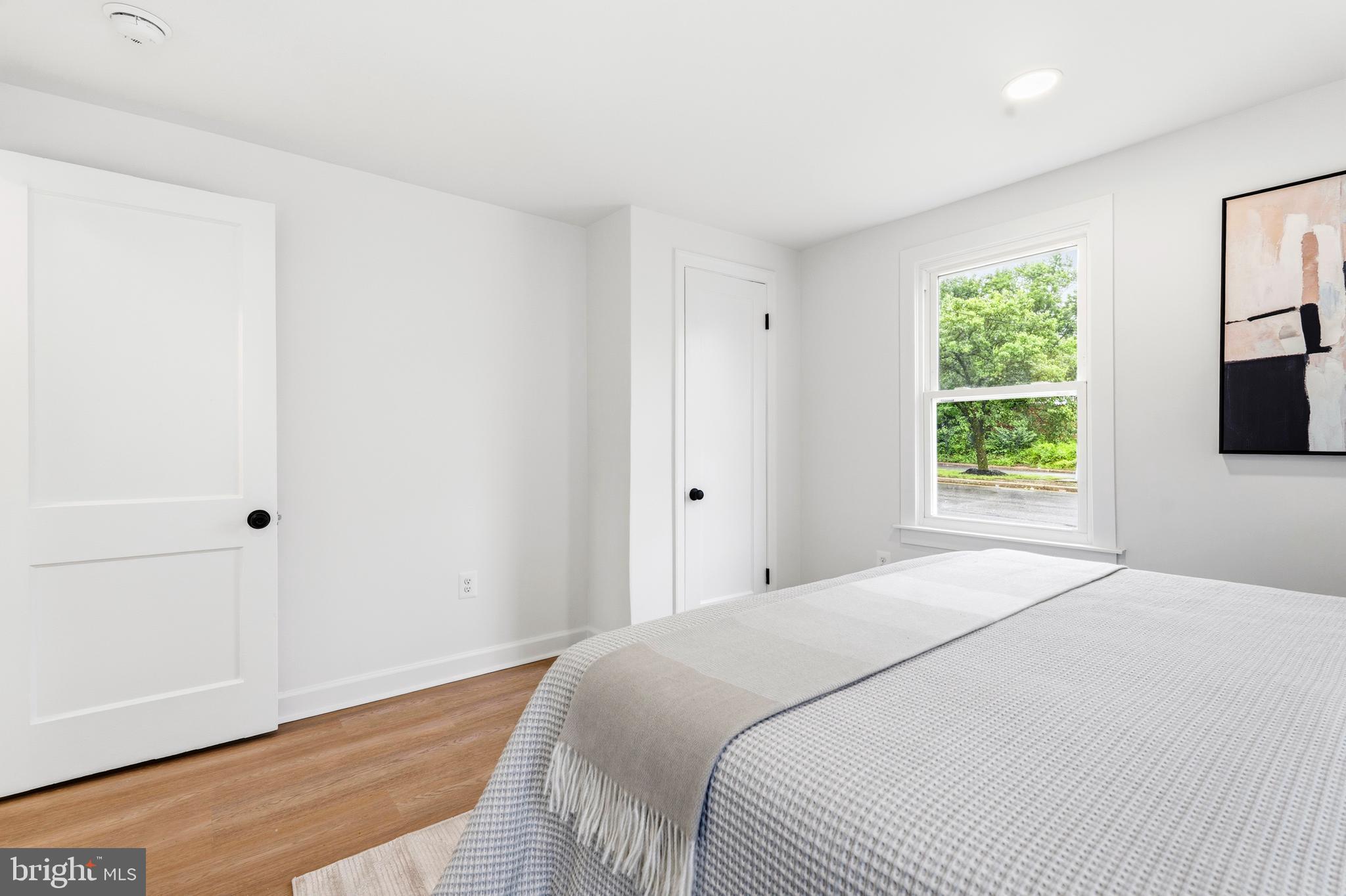 WASHINGTON SUBURBAN HOME - Residential
