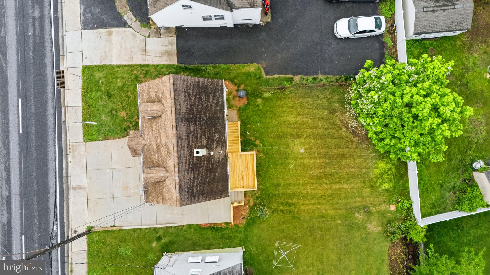 WASHINGTON SUBURBAN HOME - Residential