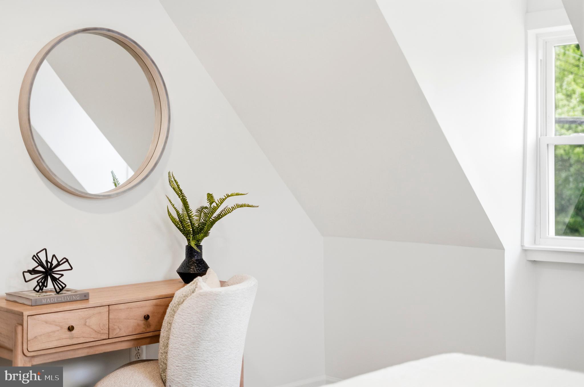 WASHINGTON SUBURBAN HOME - Residential