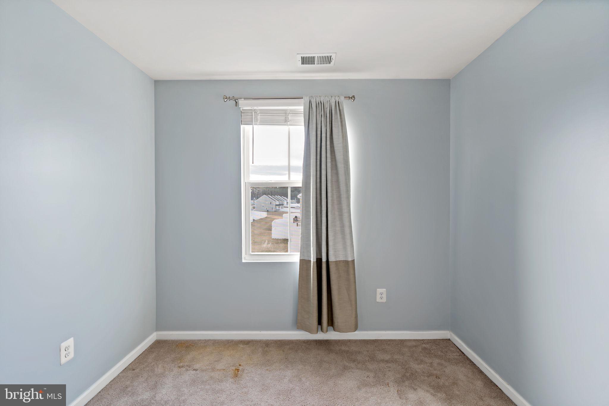 MARTINSBURG - Residential Lease