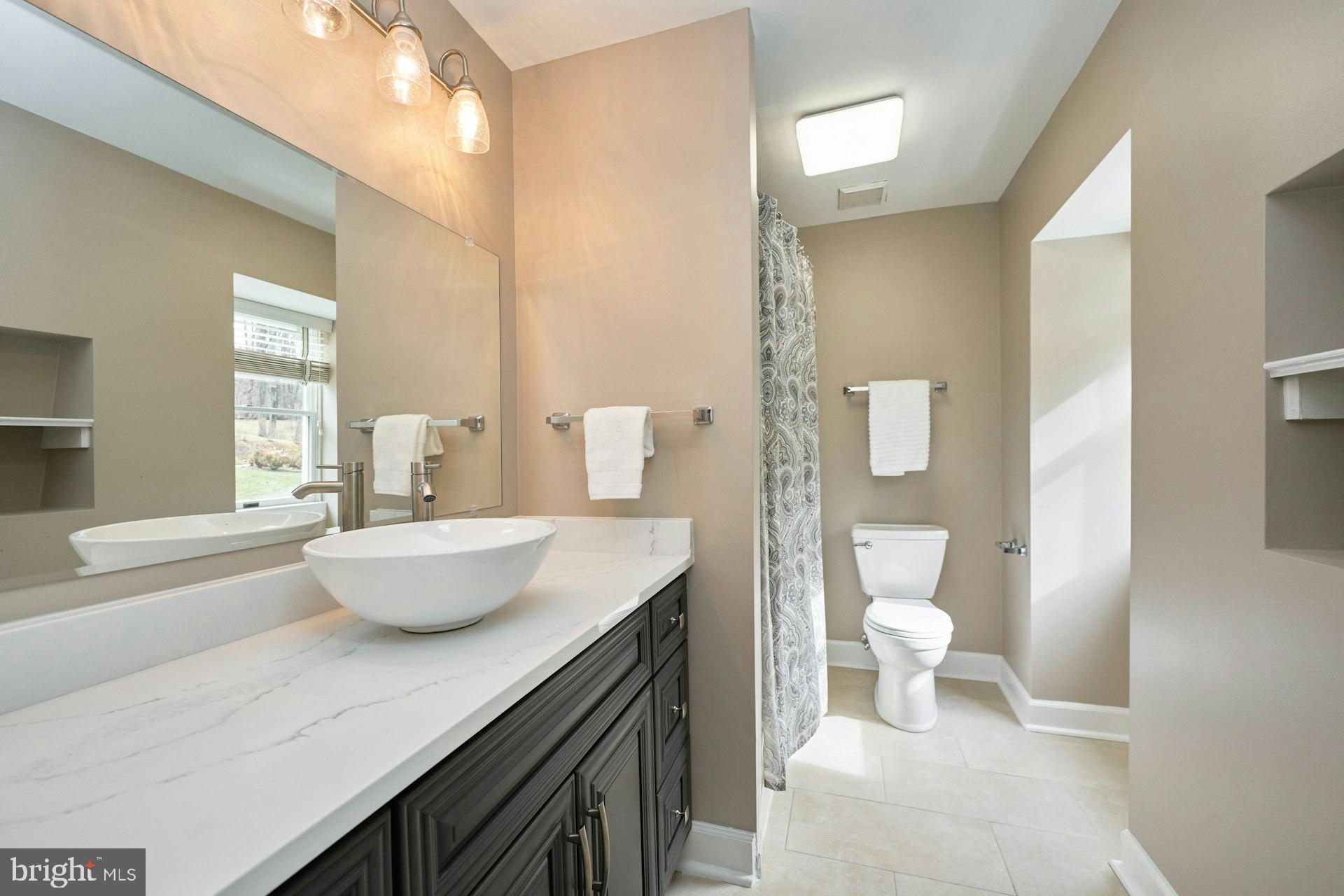 HUNTON WOOD - Residential