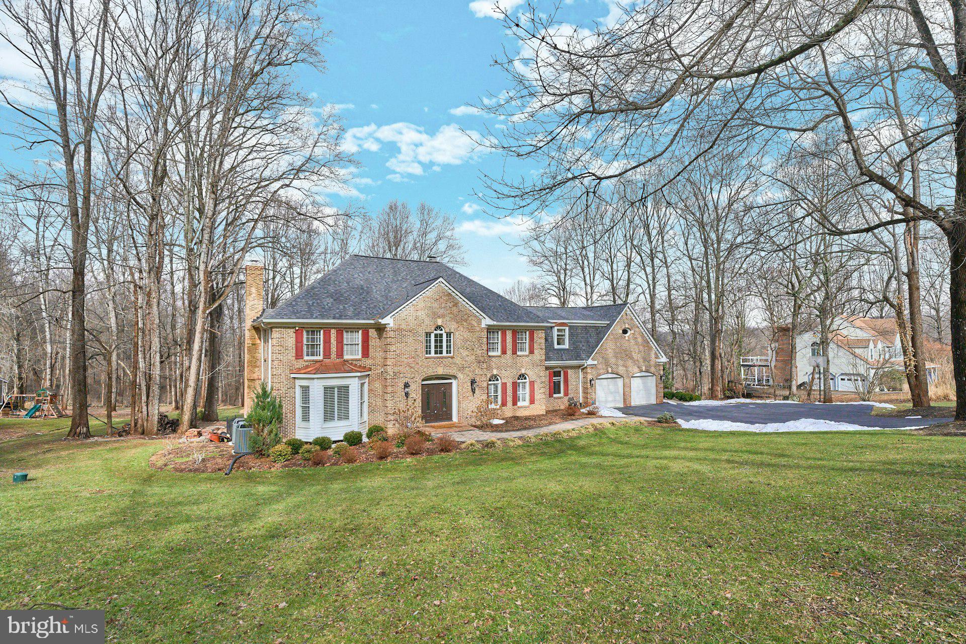 HUNTON WOOD - Residential