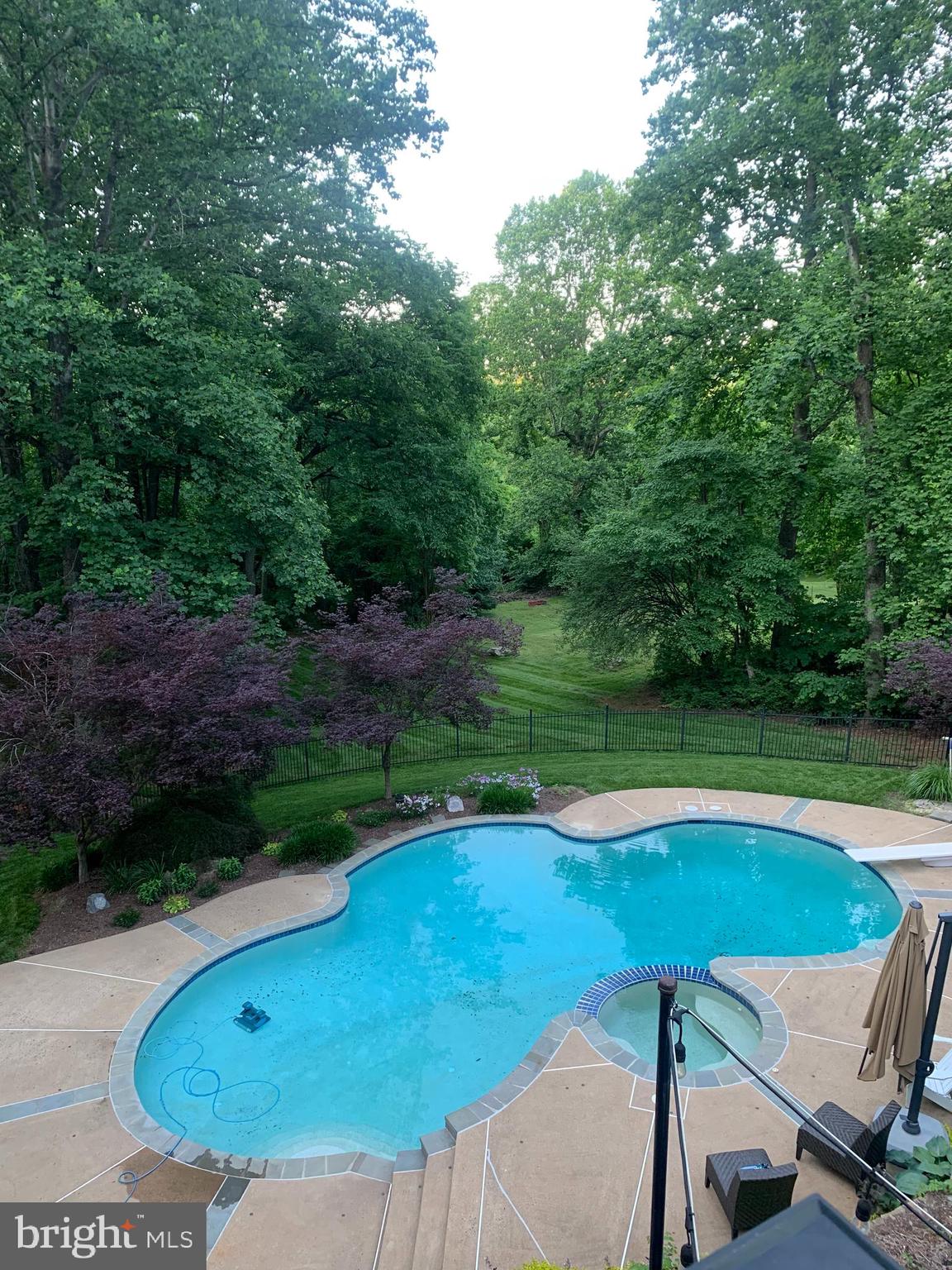 HUNTON WOOD - Residential