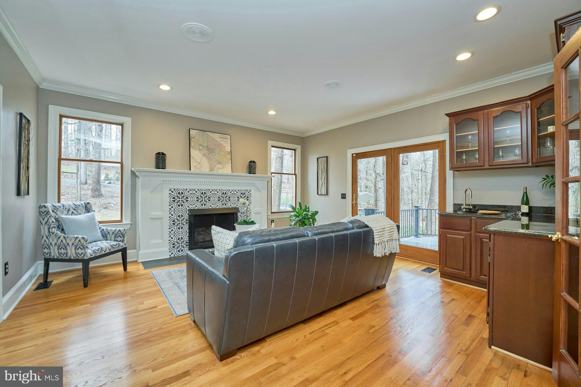 HUNTON WOOD - Residential