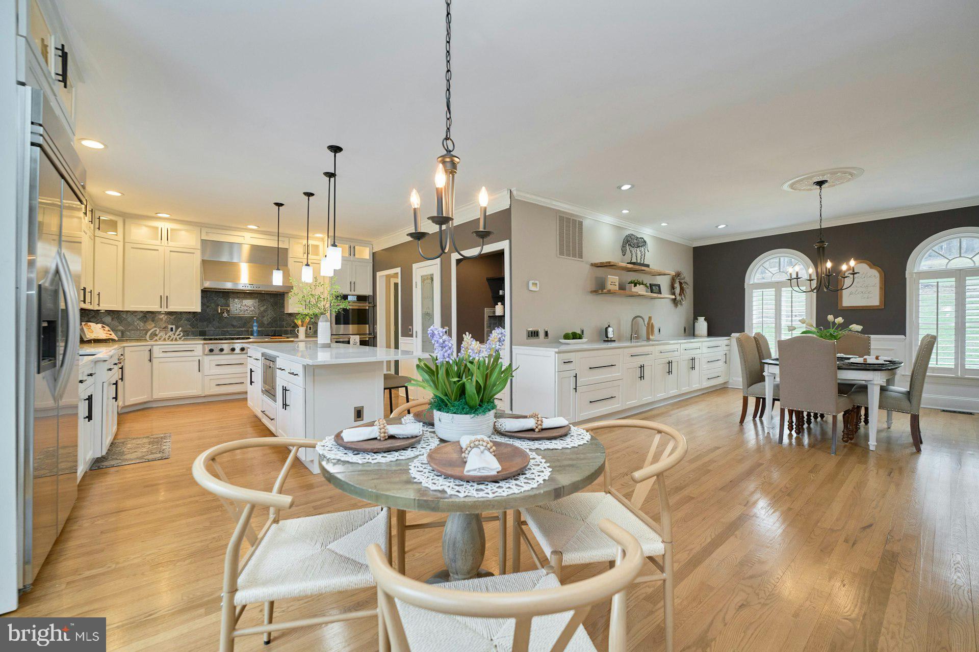 HUNTON WOOD - Residential