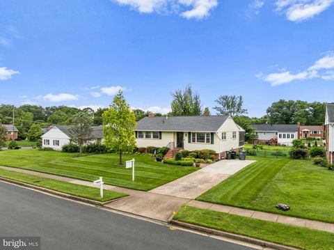 15007 CARLBERN DRIVE CENTREVILLE VA 20120