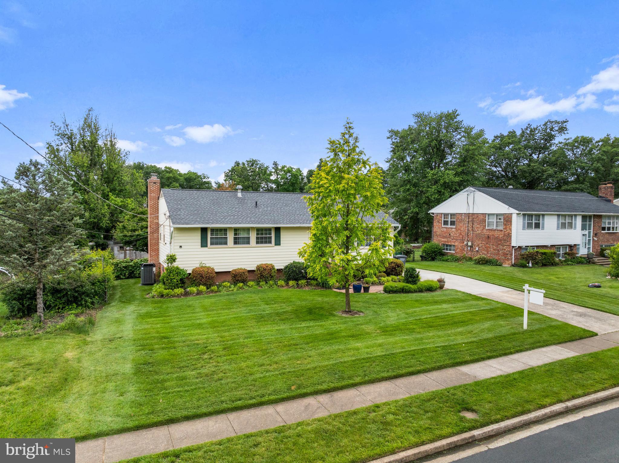 15007 CARLBERN DRIVE