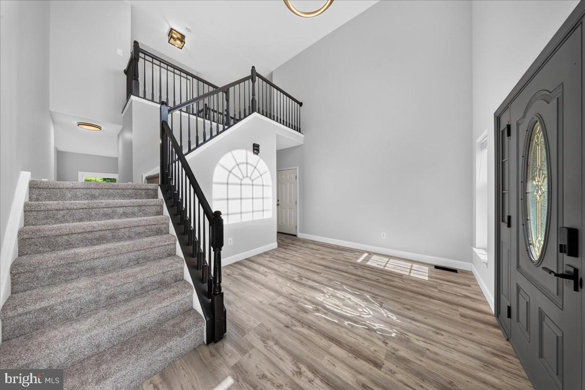 4 TRAVERTINE COURT