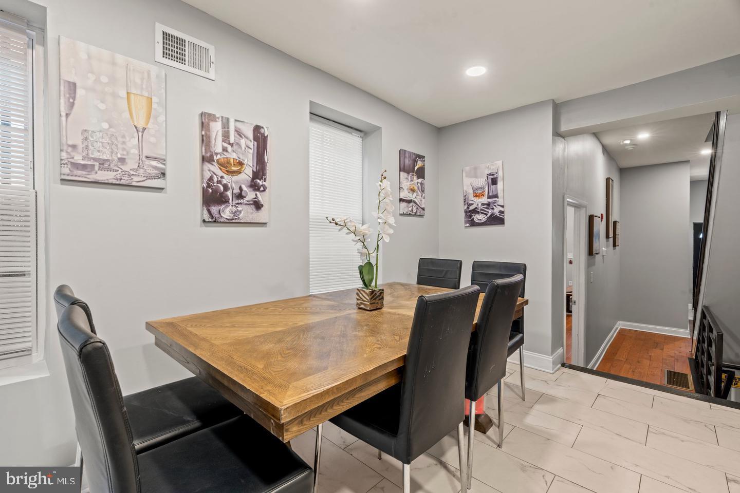 STRAWBERRY MANSION - Residential Lease