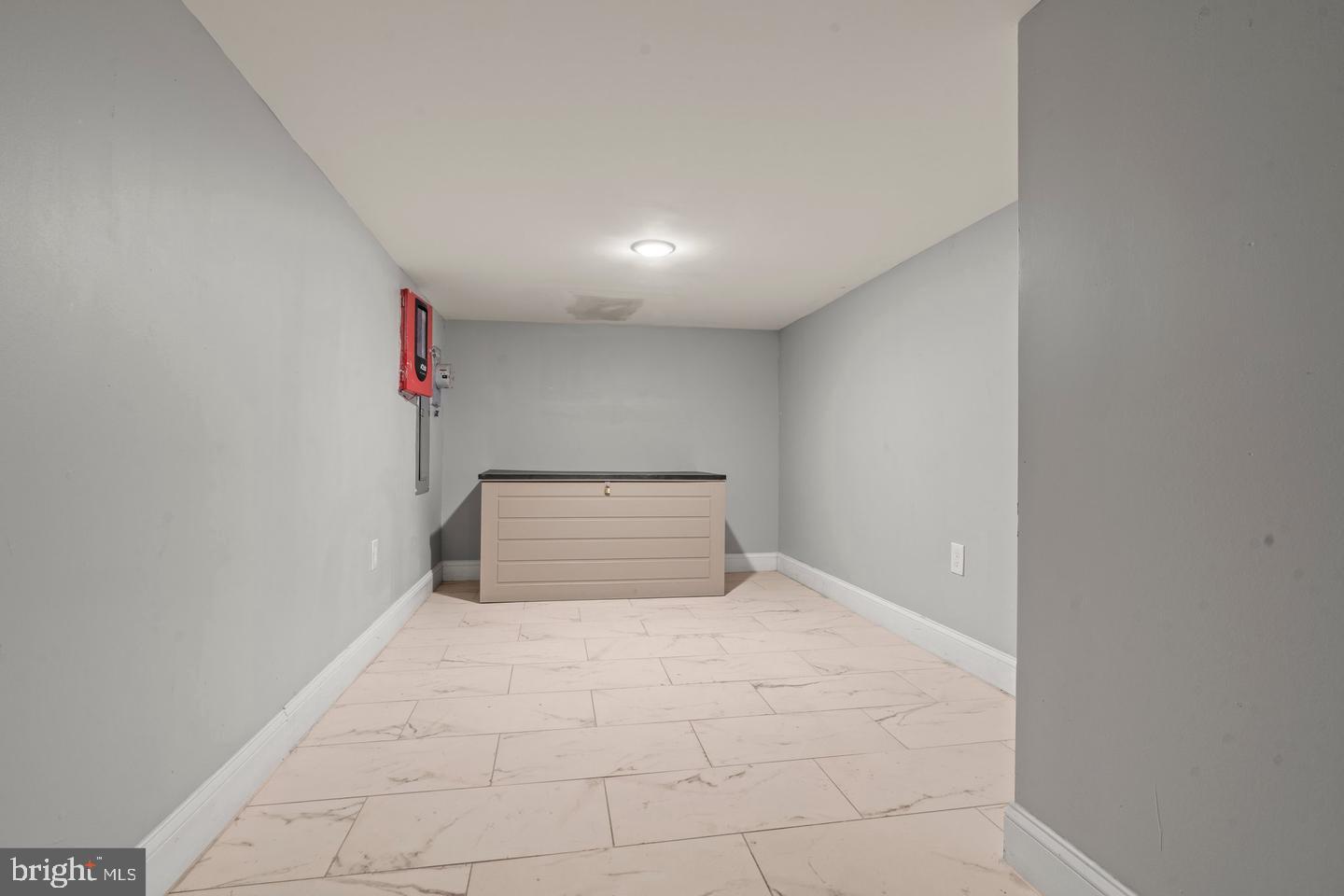 STRAWBERRY MANSION - Residential Lease