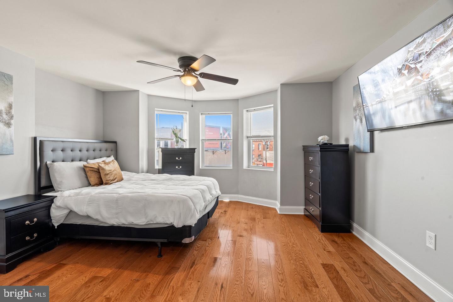 STRAWBERRY MANSION - Residential Lease