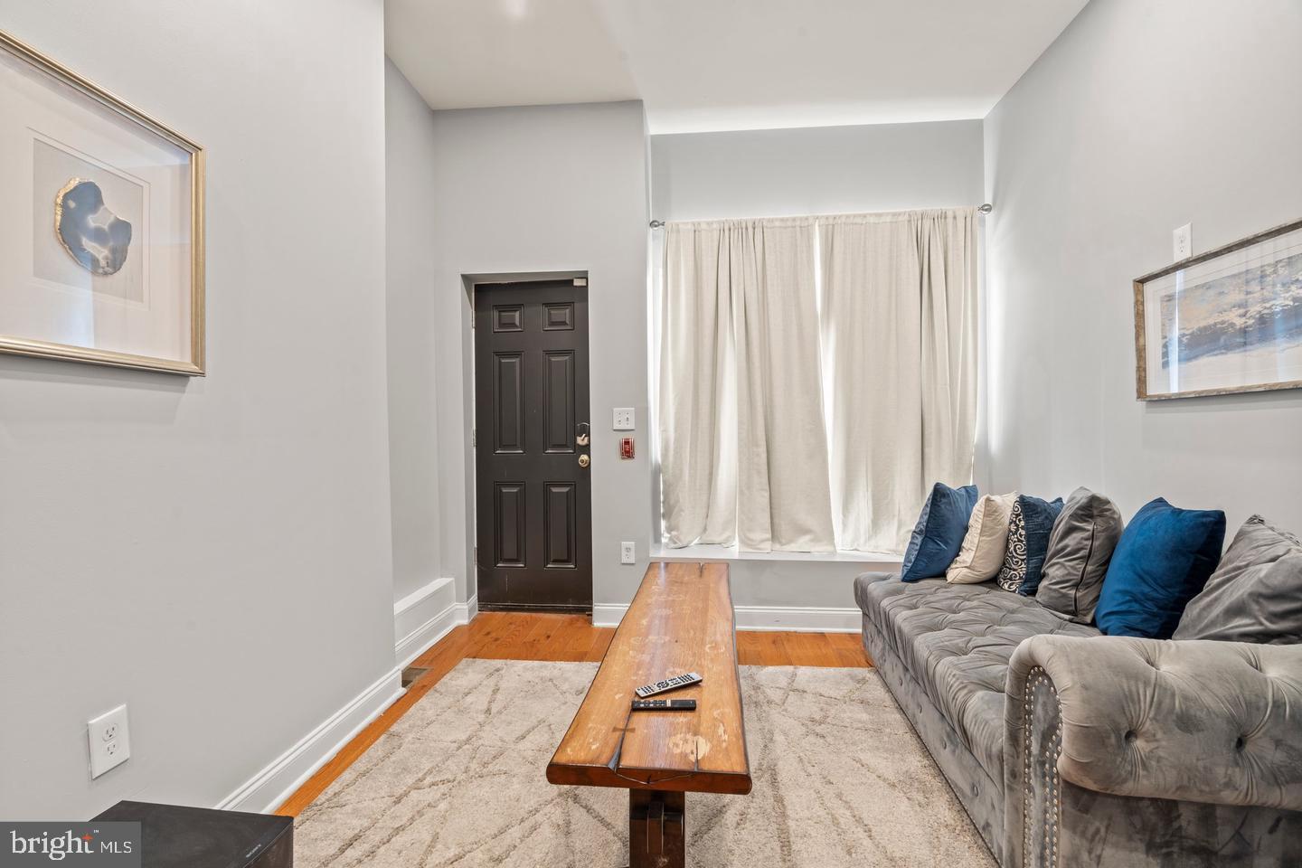 STRAWBERRY MANSION - Residential Lease