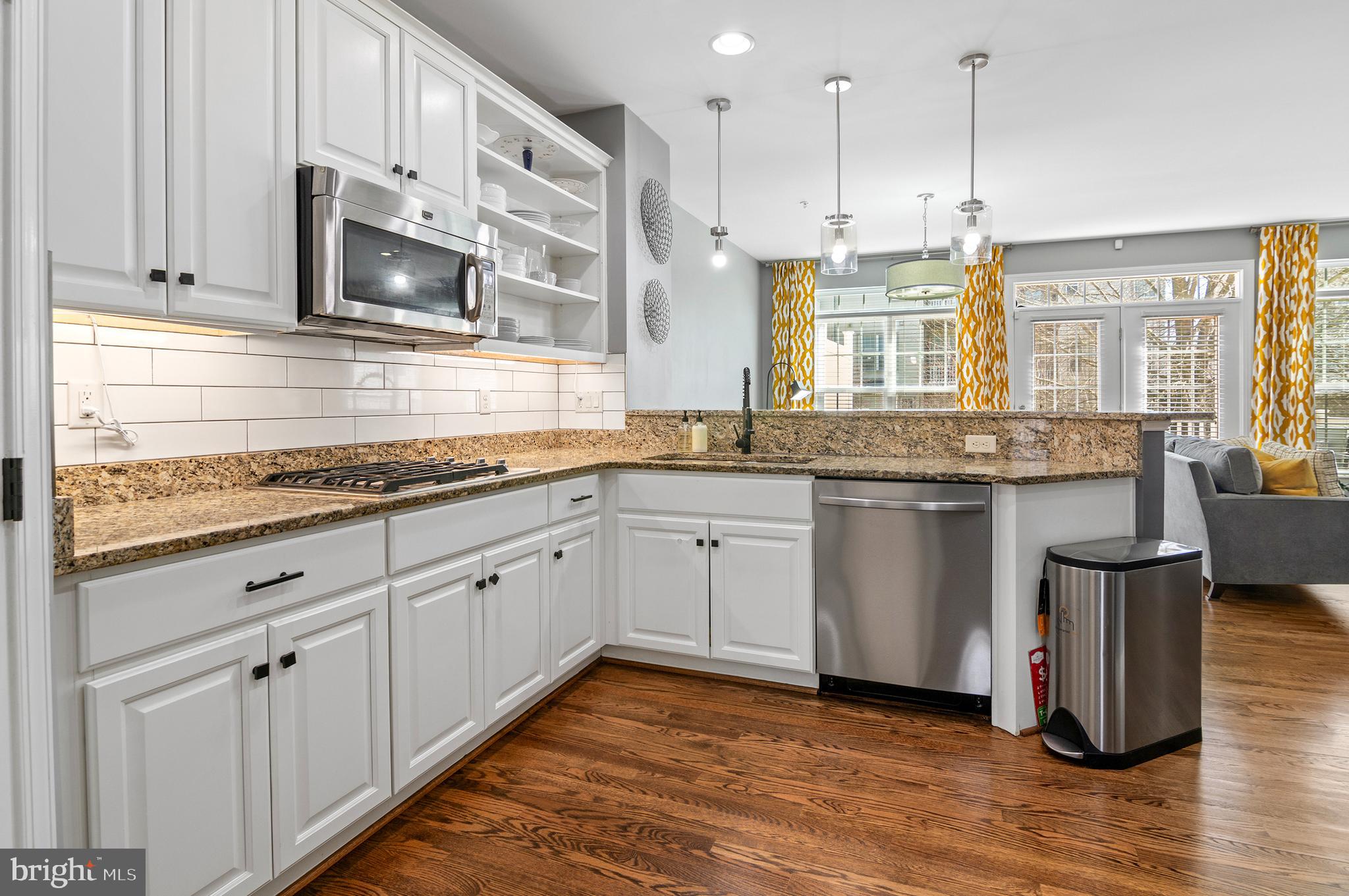 EMERSON - Residential