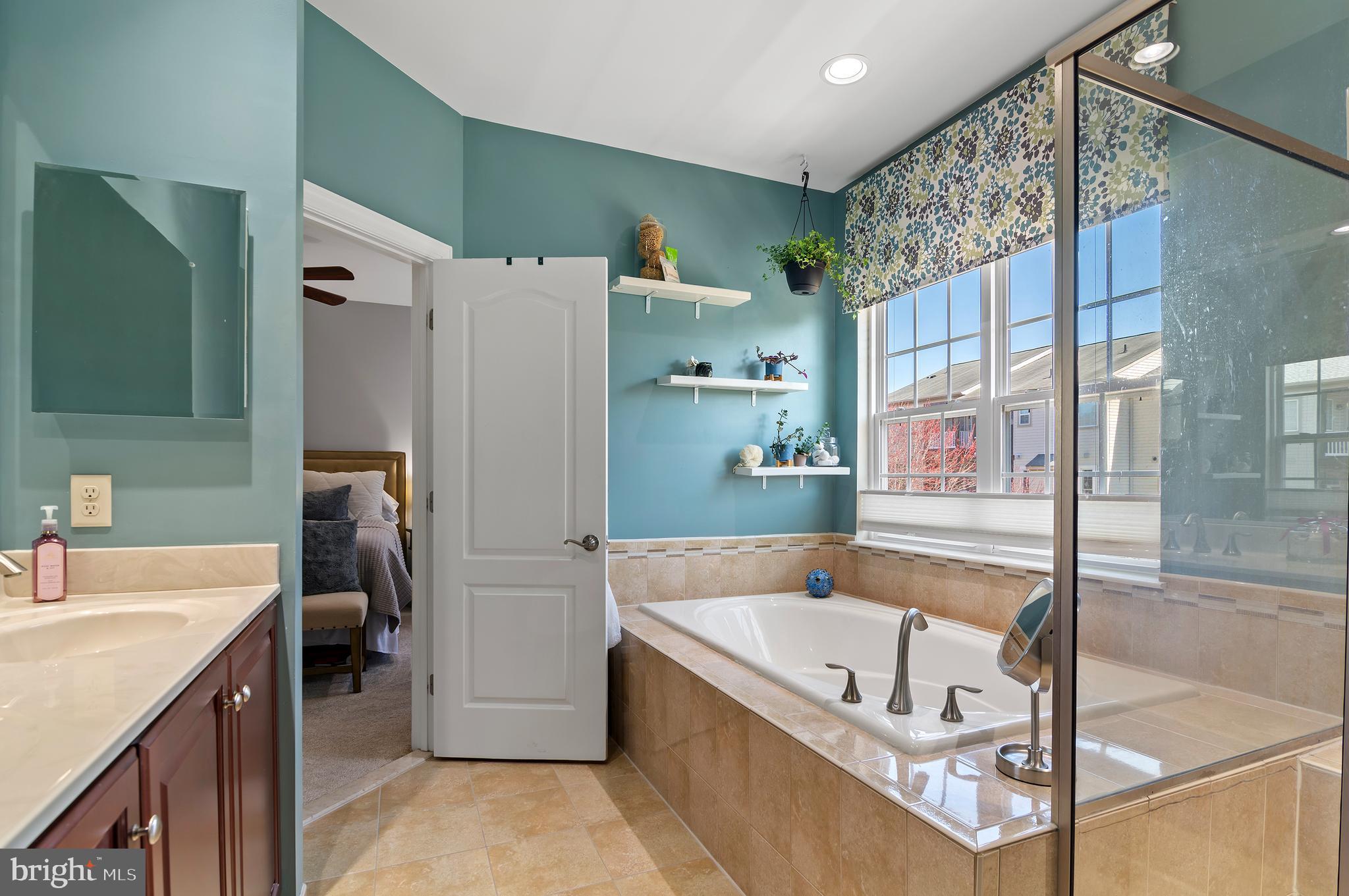 EMERSON - Residential