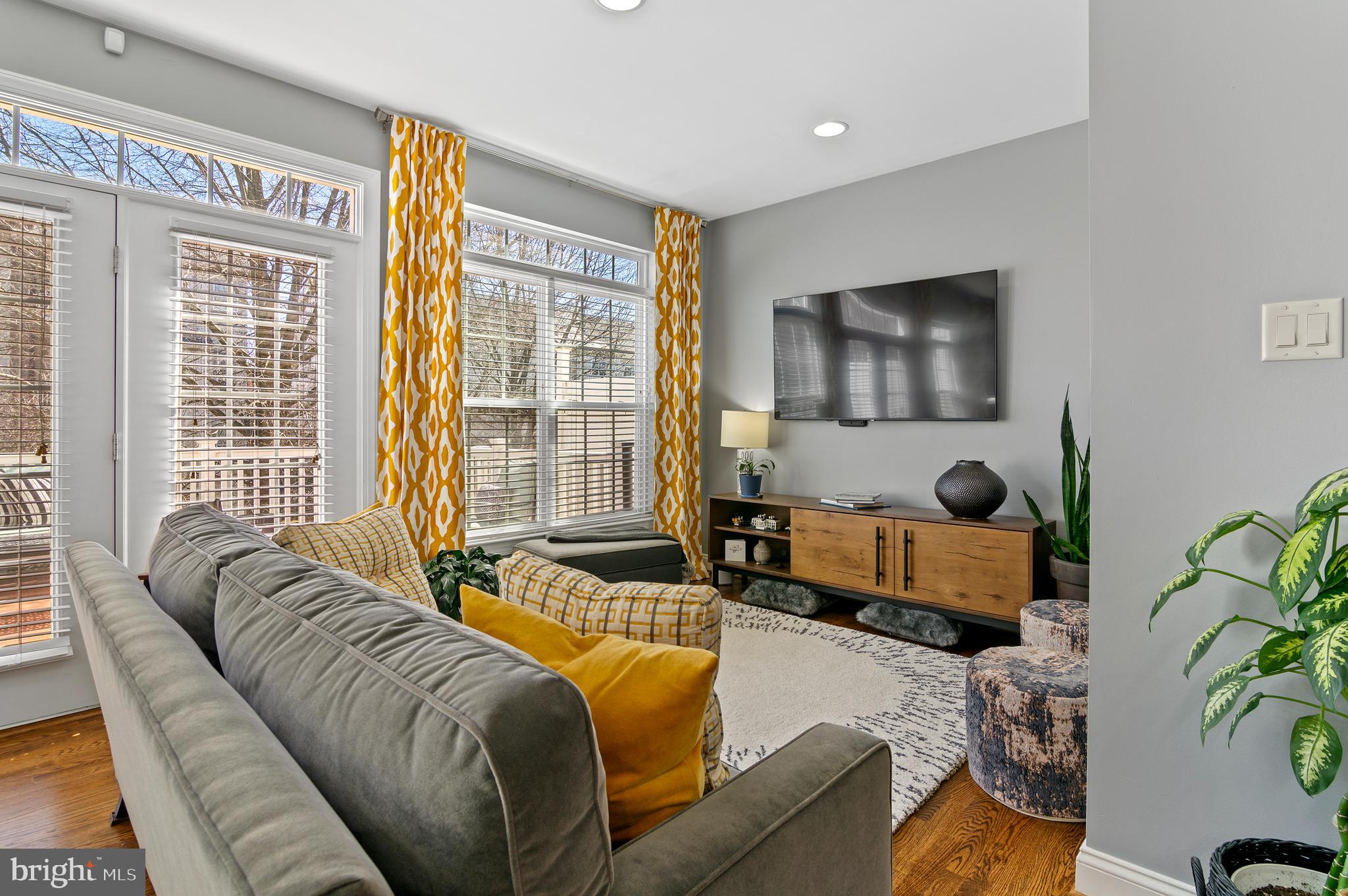 EMERSON - Residential