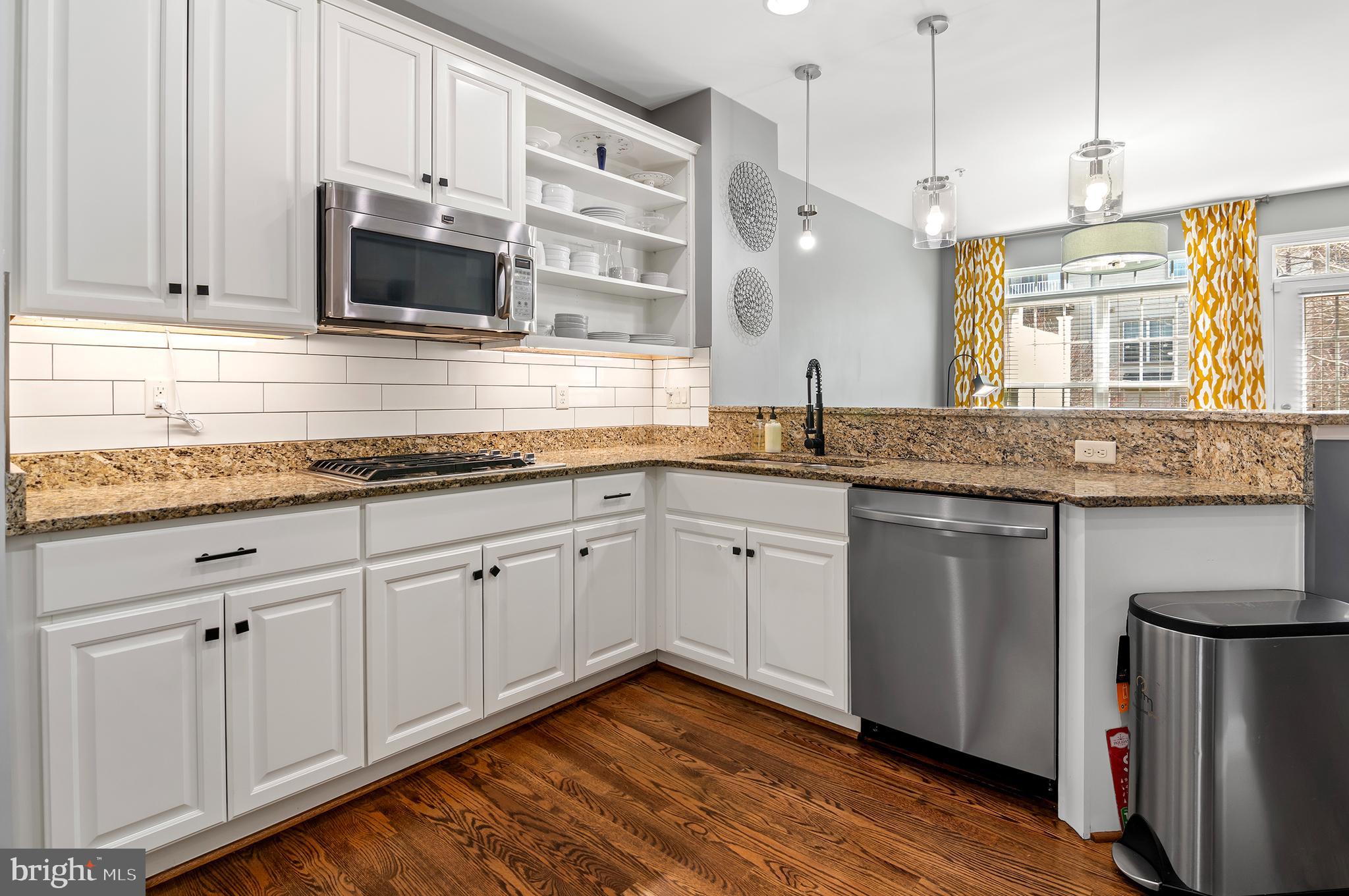 EMERSON - Residential