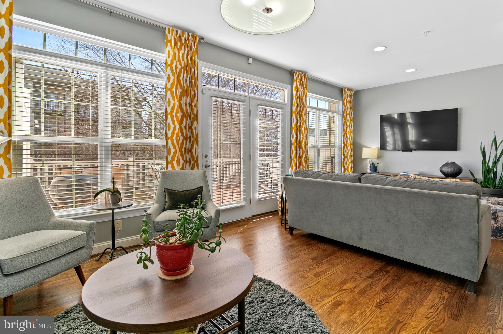 EMERSON - Residential