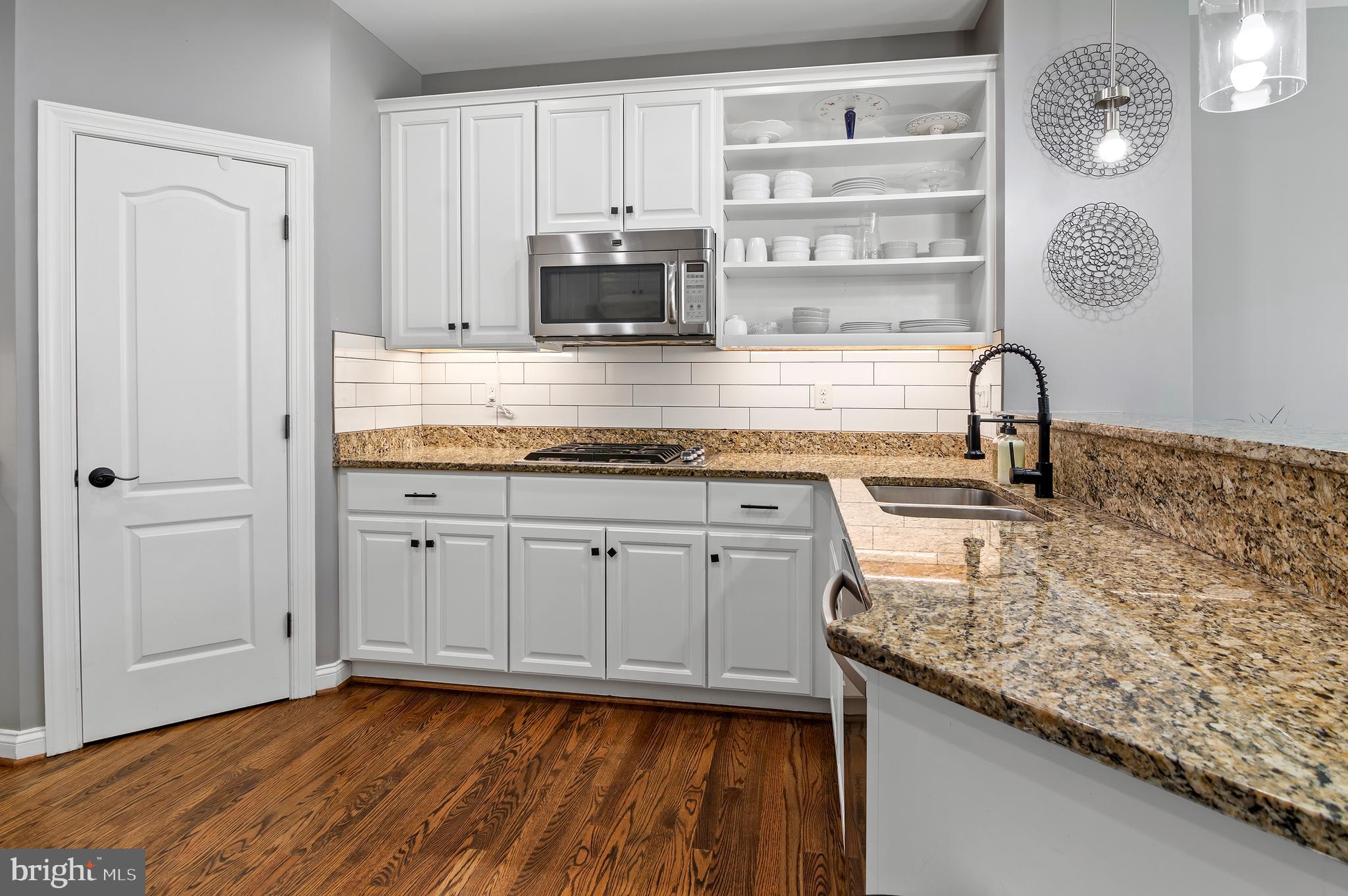 EMERSON - Residential