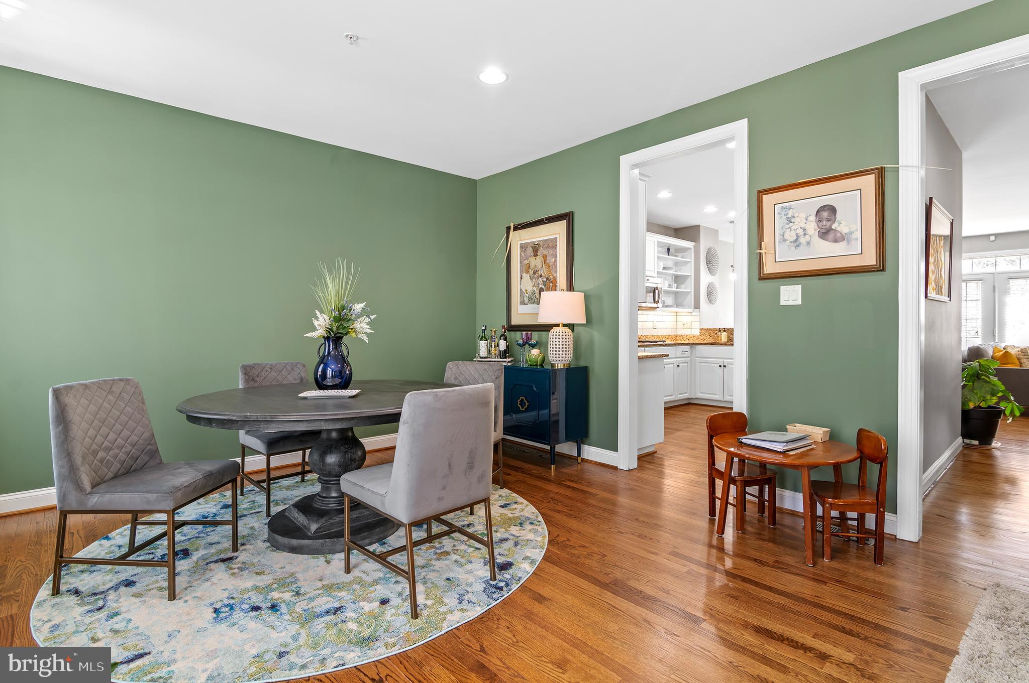 EMERSON - Residential