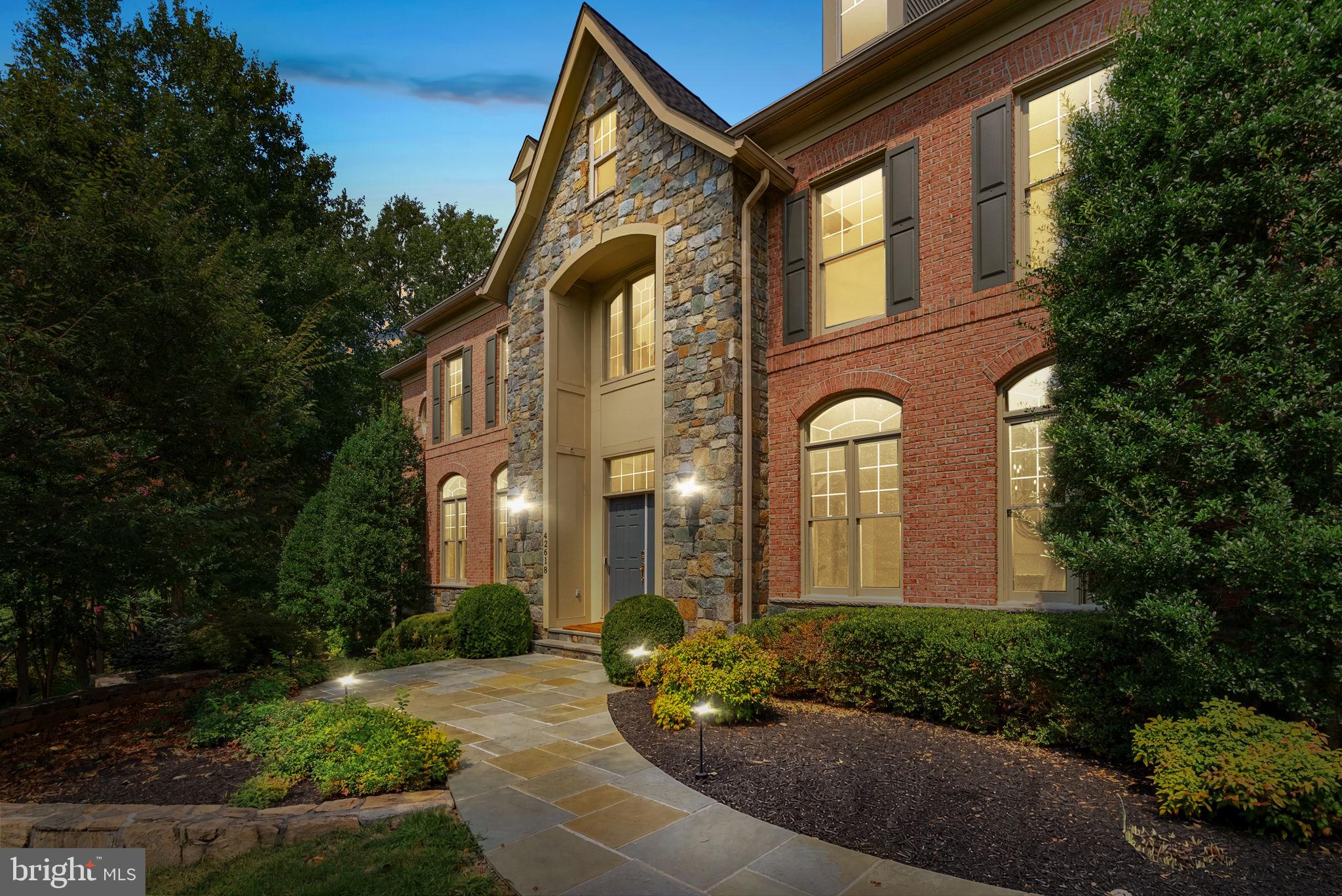42618 TRAPPE ROCK COURT