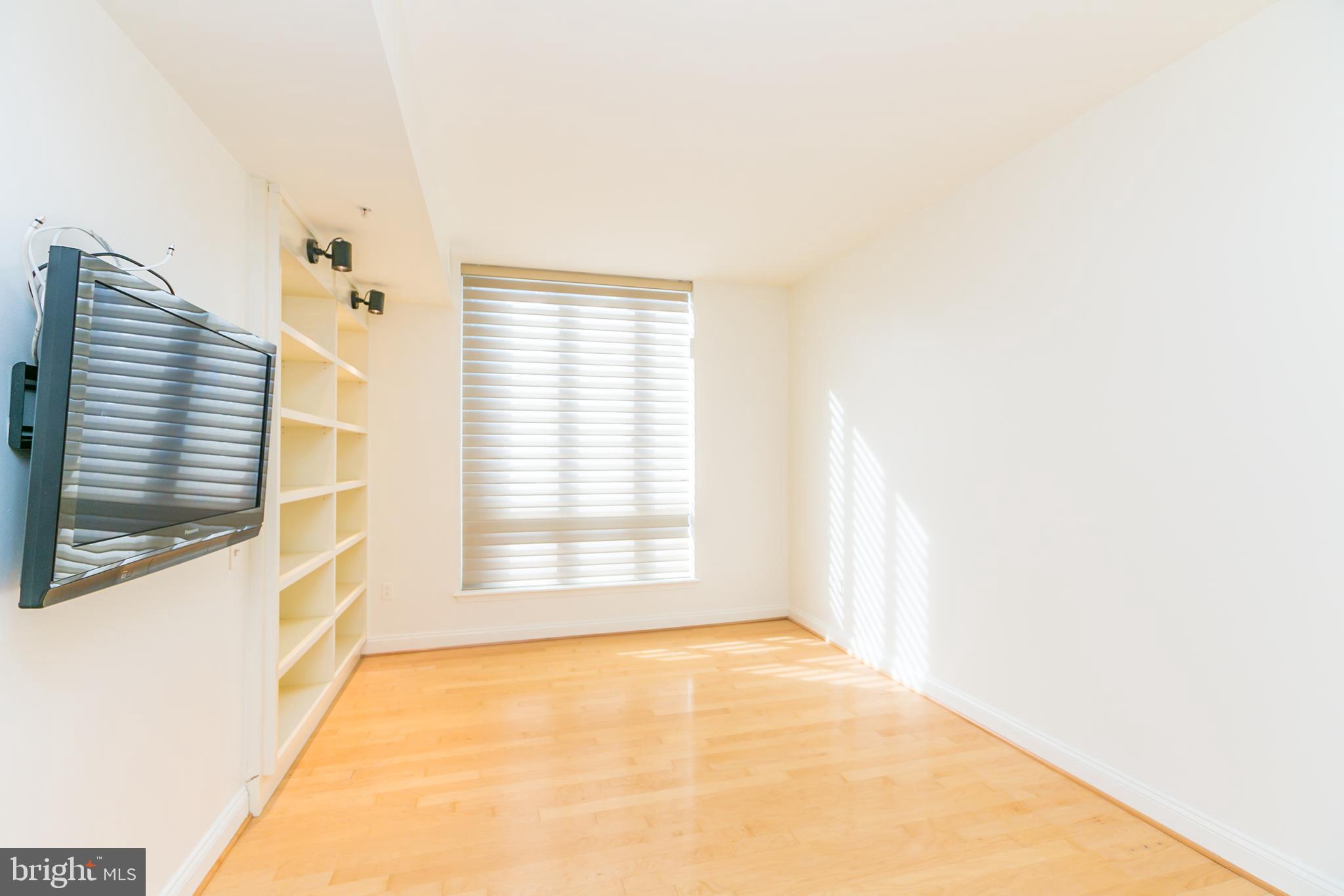 HARBOR EAST - Residential Lease