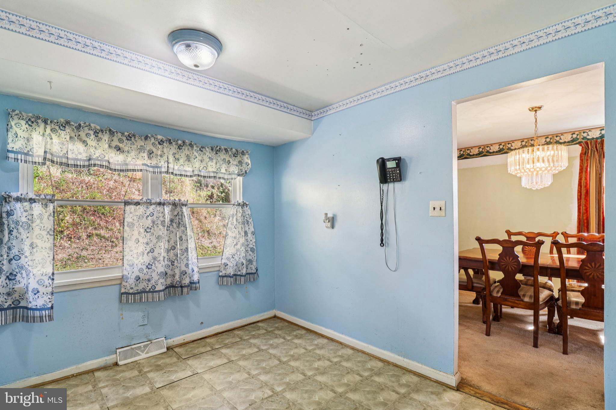 FOREST KNOLLS - Residential