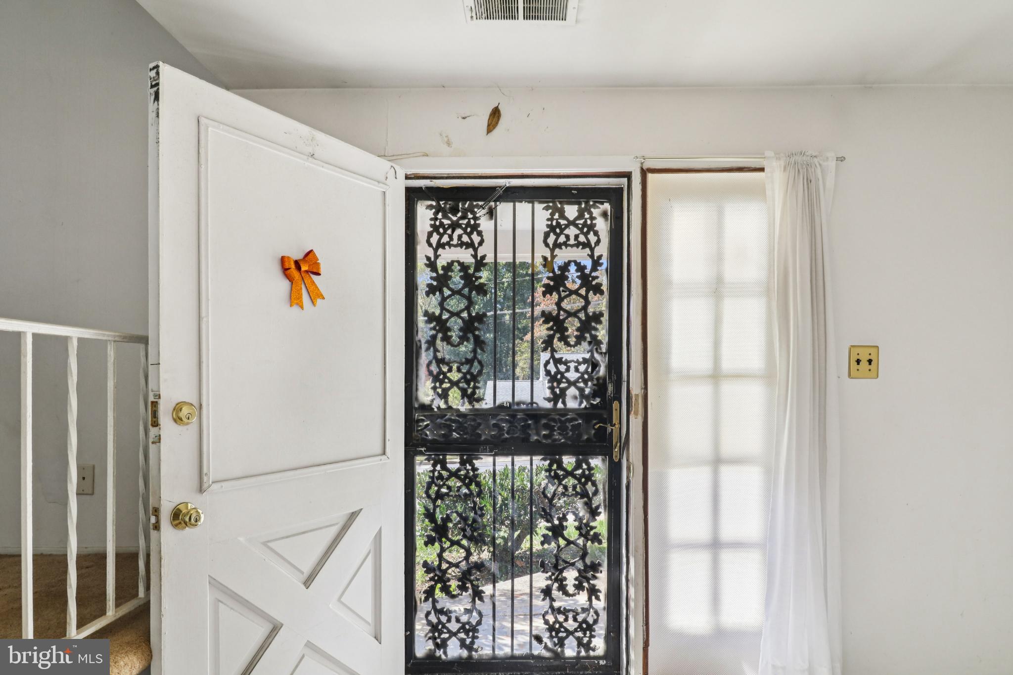 FOREST KNOLLS - Residential