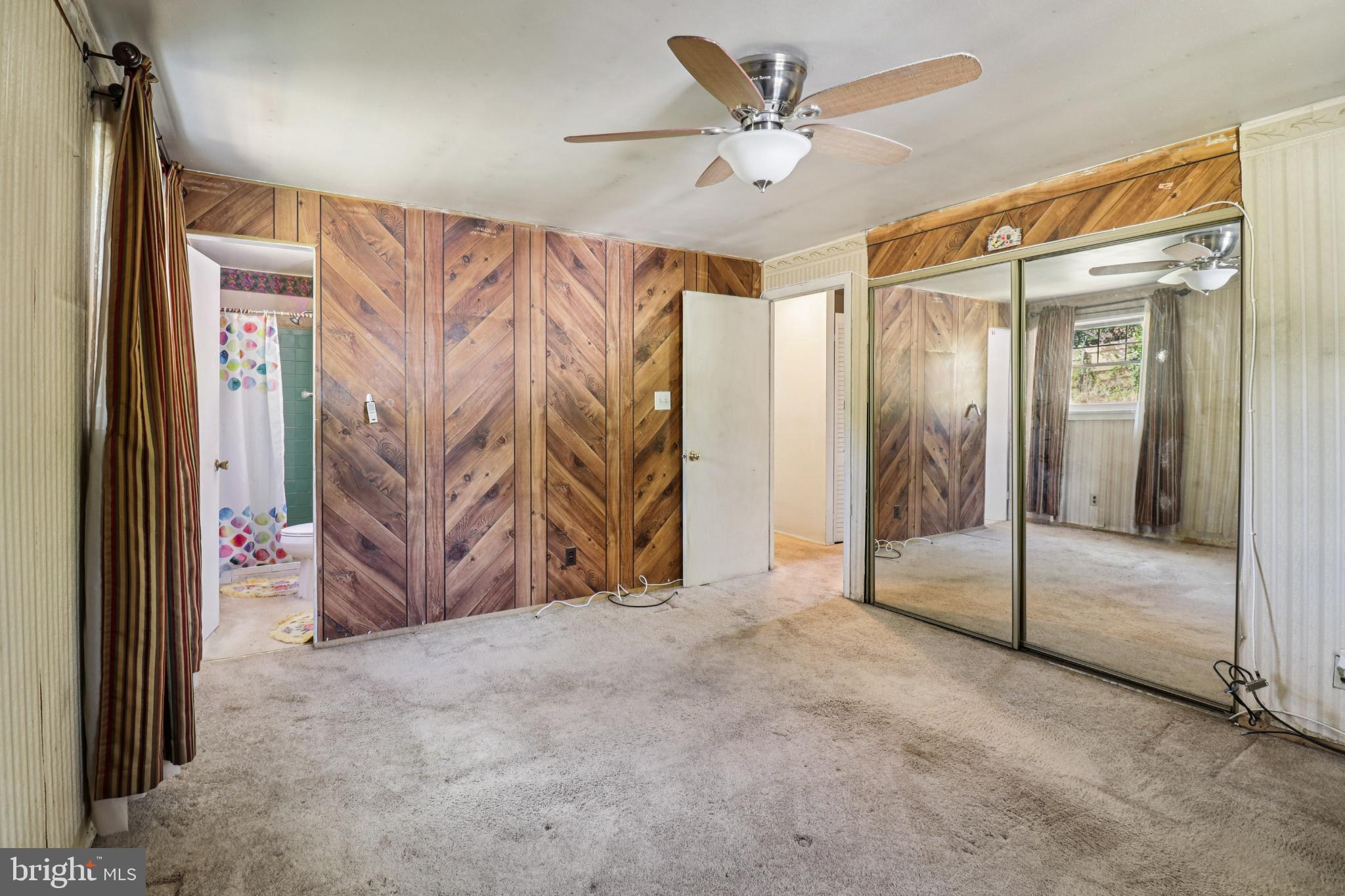 FOREST KNOLLS - Residential