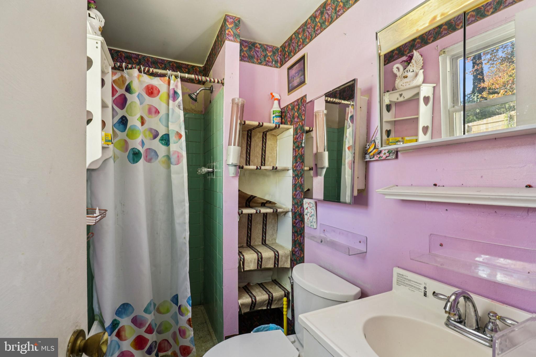 FOREST KNOLLS - Residential