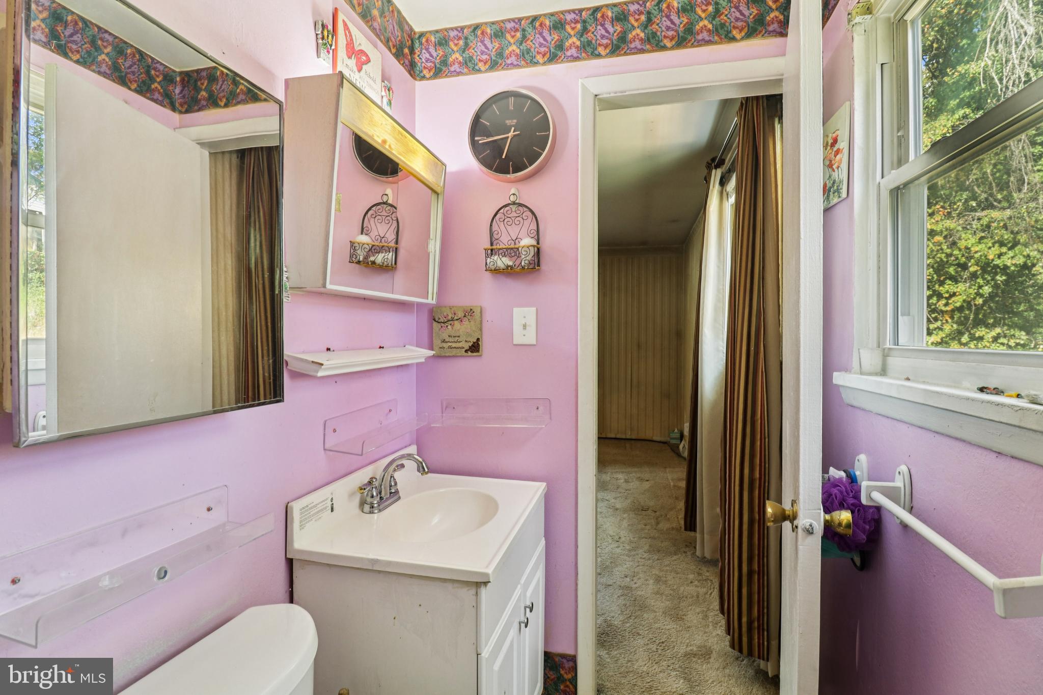 FOREST KNOLLS - Residential