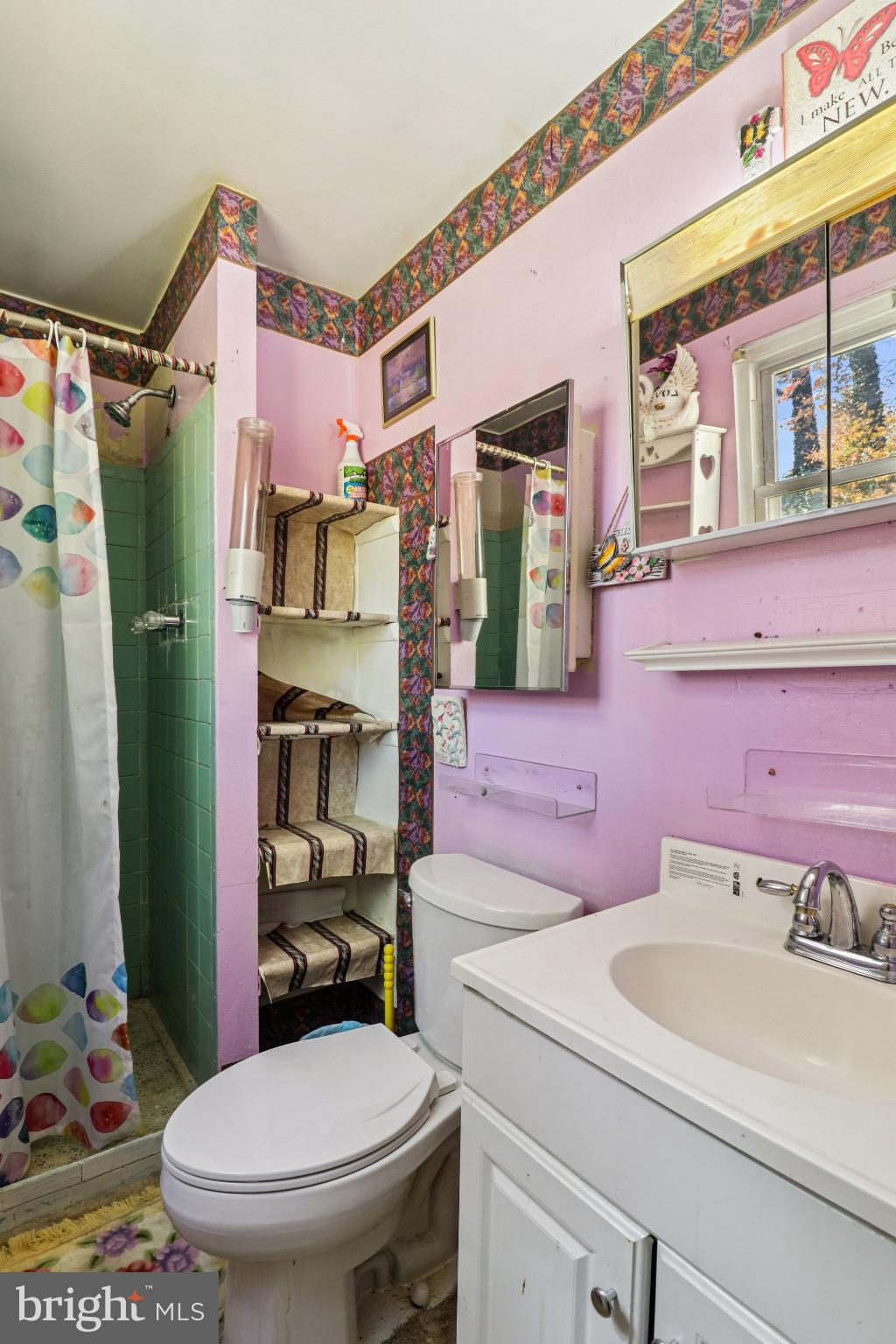 FOREST KNOLLS - Residential