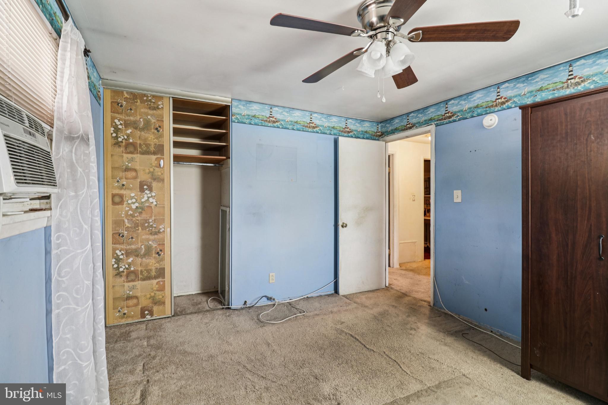 FOREST KNOLLS - Residential