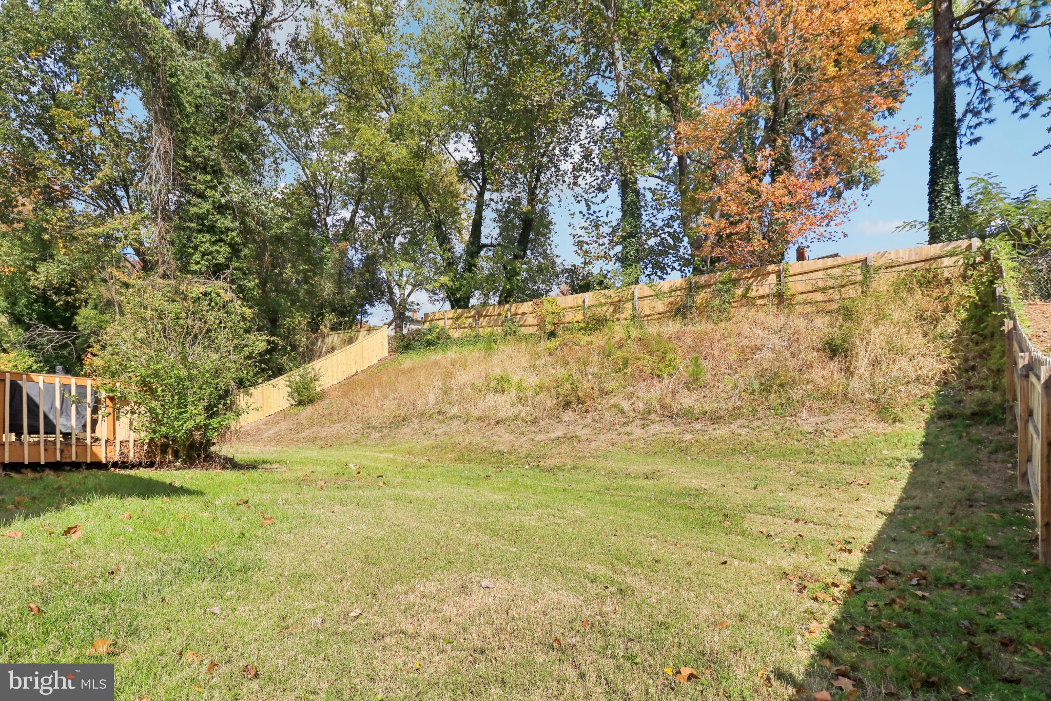 FOREST KNOLLS - Residential