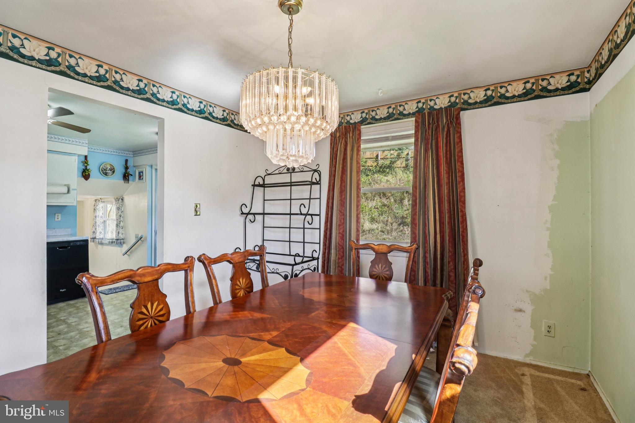 FOREST KNOLLS - Residential