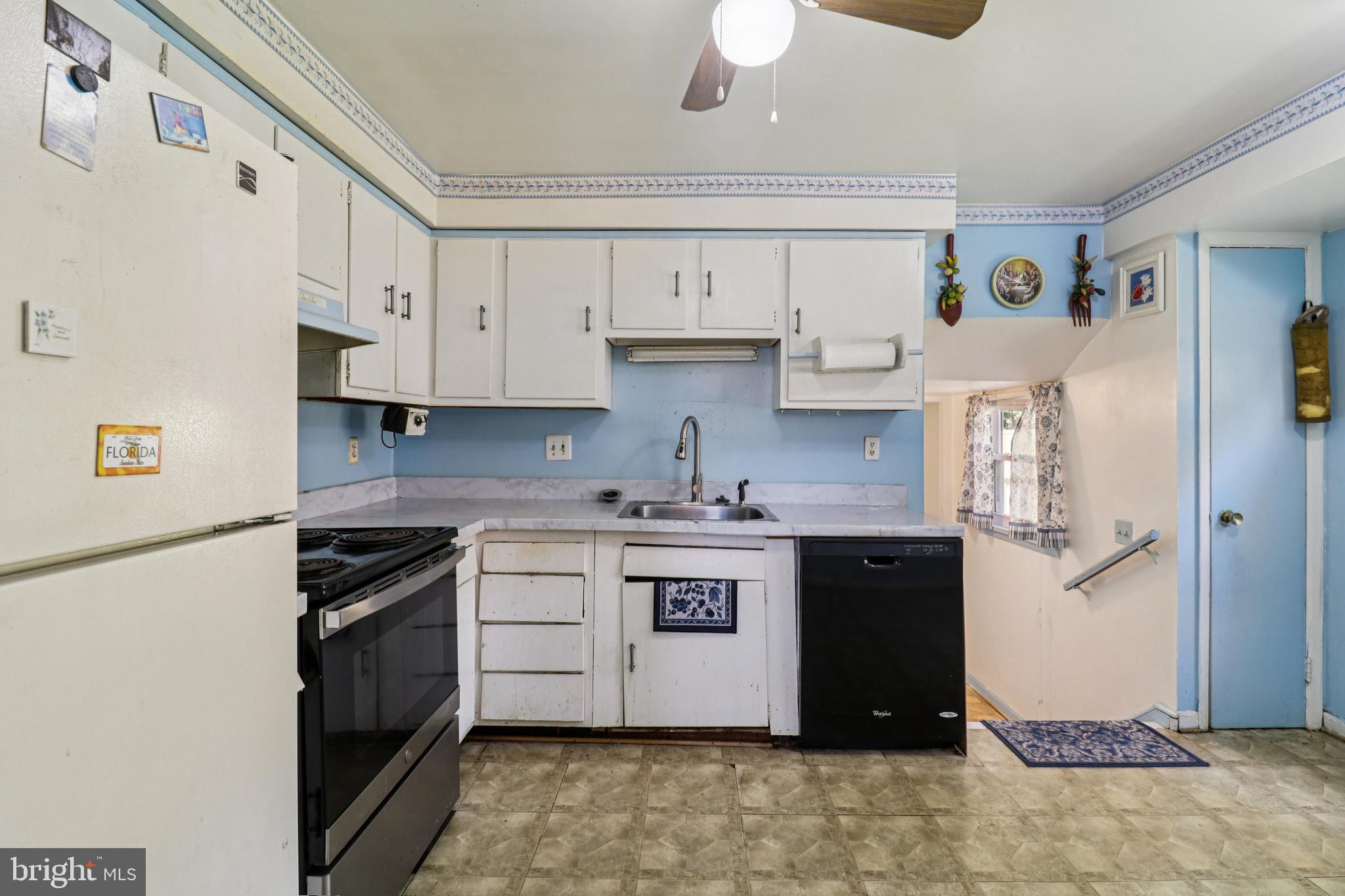 FOREST KNOLLS - Residential