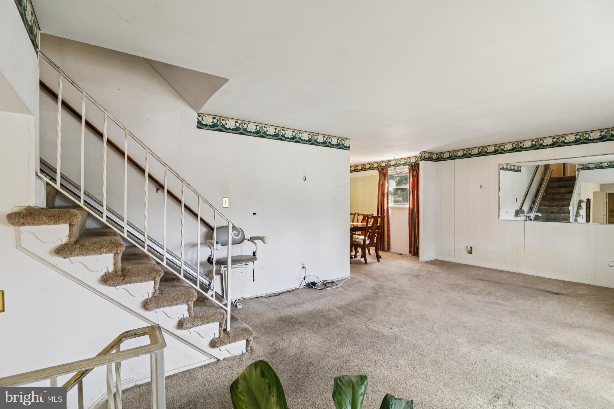 FOREST KNOLLS - Residential