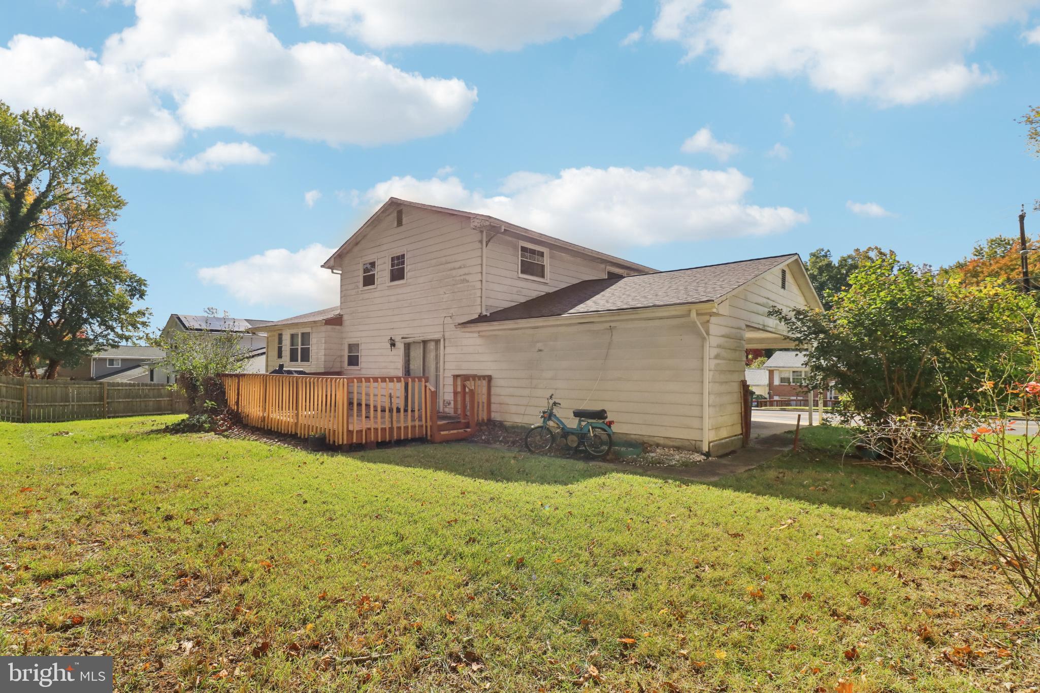 FOREST KNOLLS - Residential