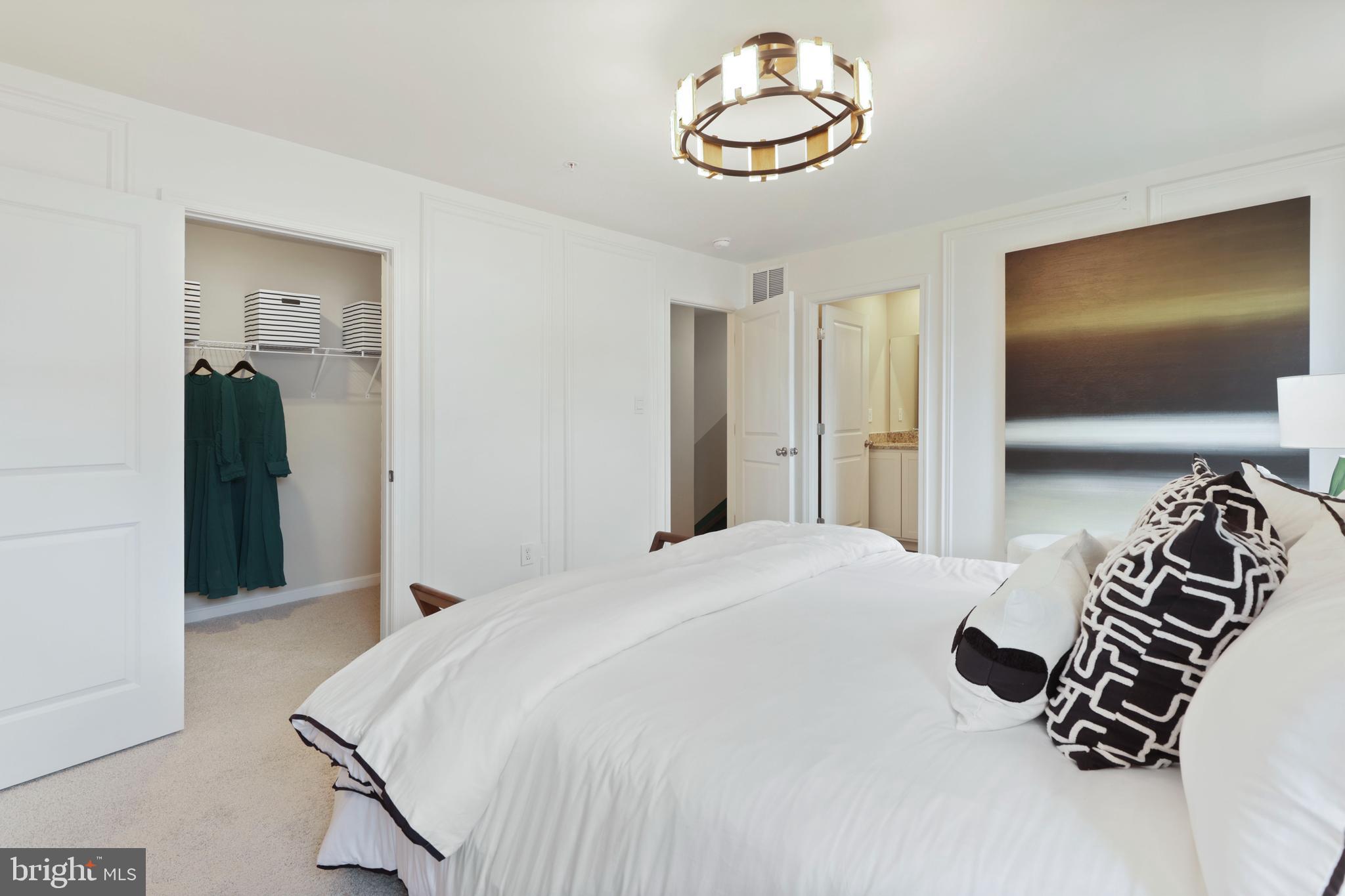 TUSCARORA CREEK - Residential