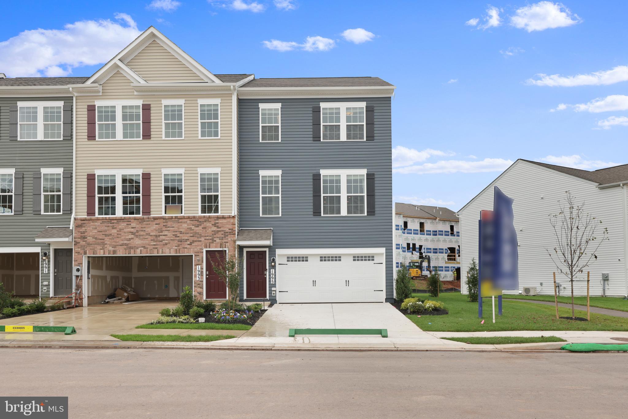 TUSCARORA CREEK - Residential