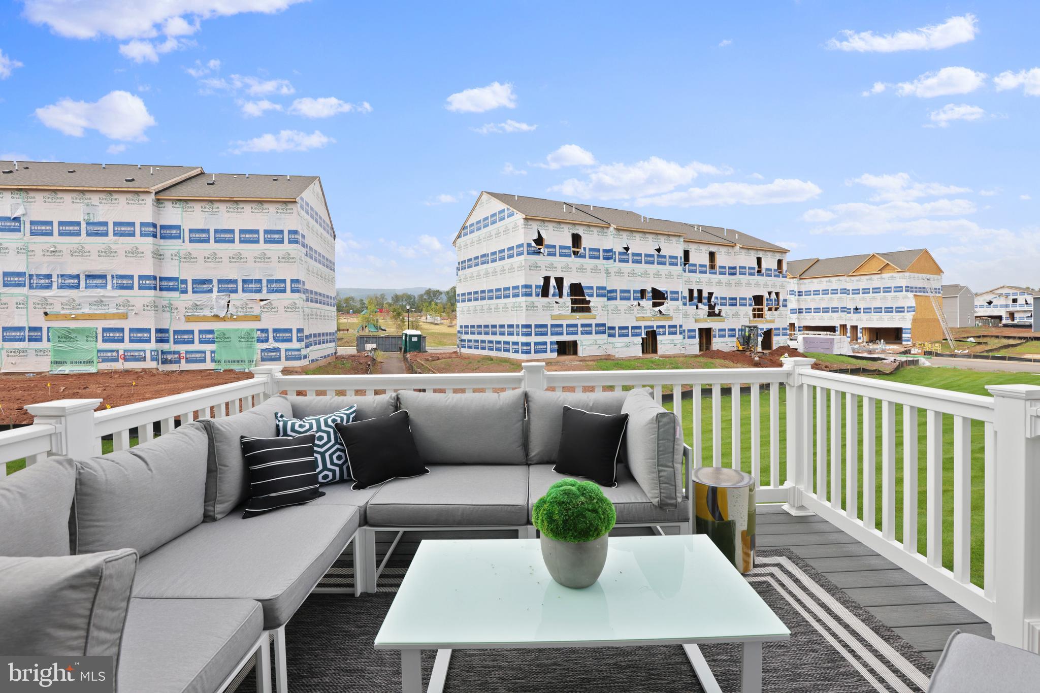 TUSCARORA CREEK - Residential