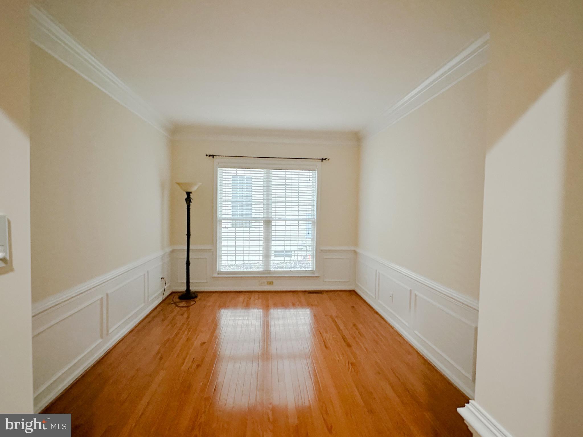 LAUREL HILL LANDBAY - Residential