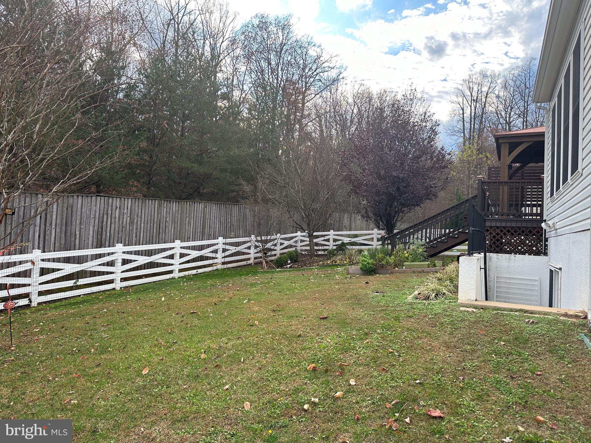 LAUREL HILL LANDBAY - Residential