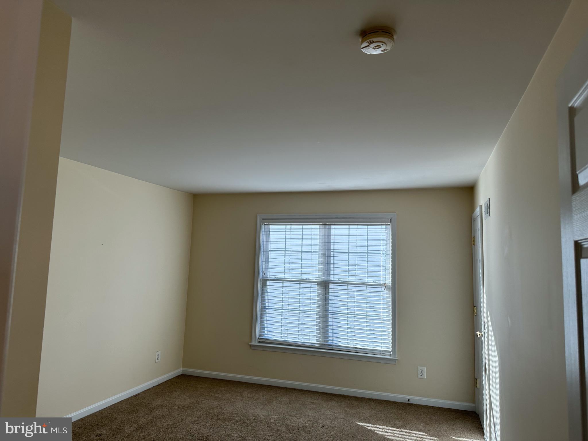 LAUREL HILL LANDBAY - Residential