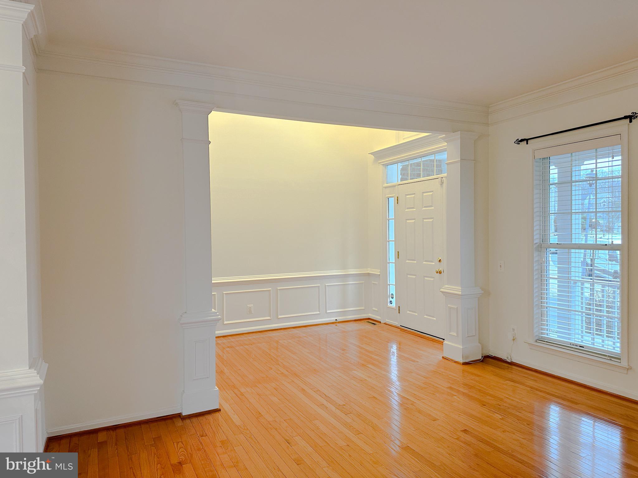 LAUREL HILL LANDBAY - Residential